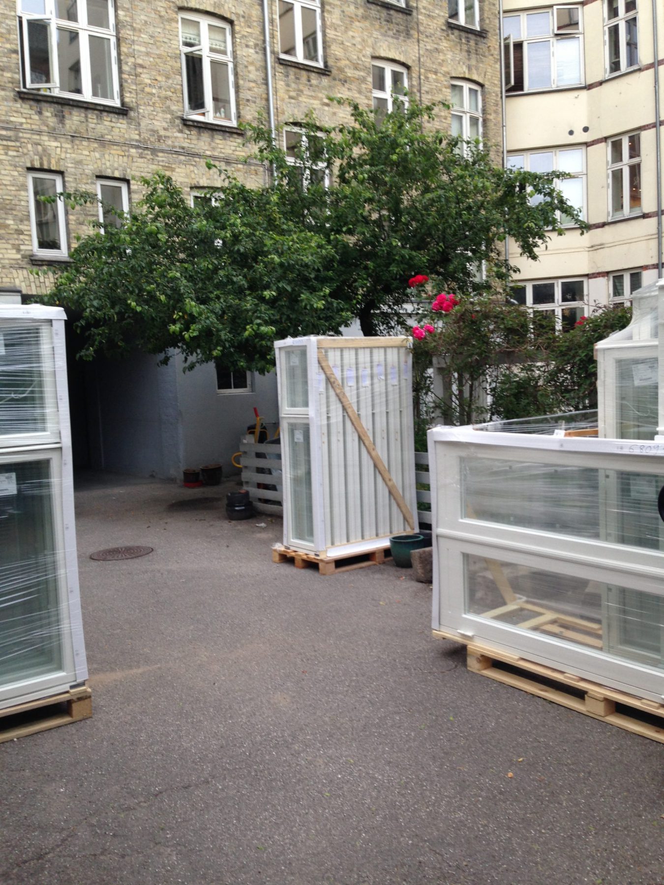 Levering af vinduer